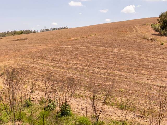 Área a venda Atibaia