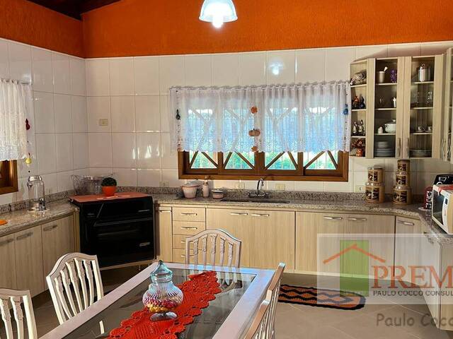 Casa para Venda em Atibaia - 4