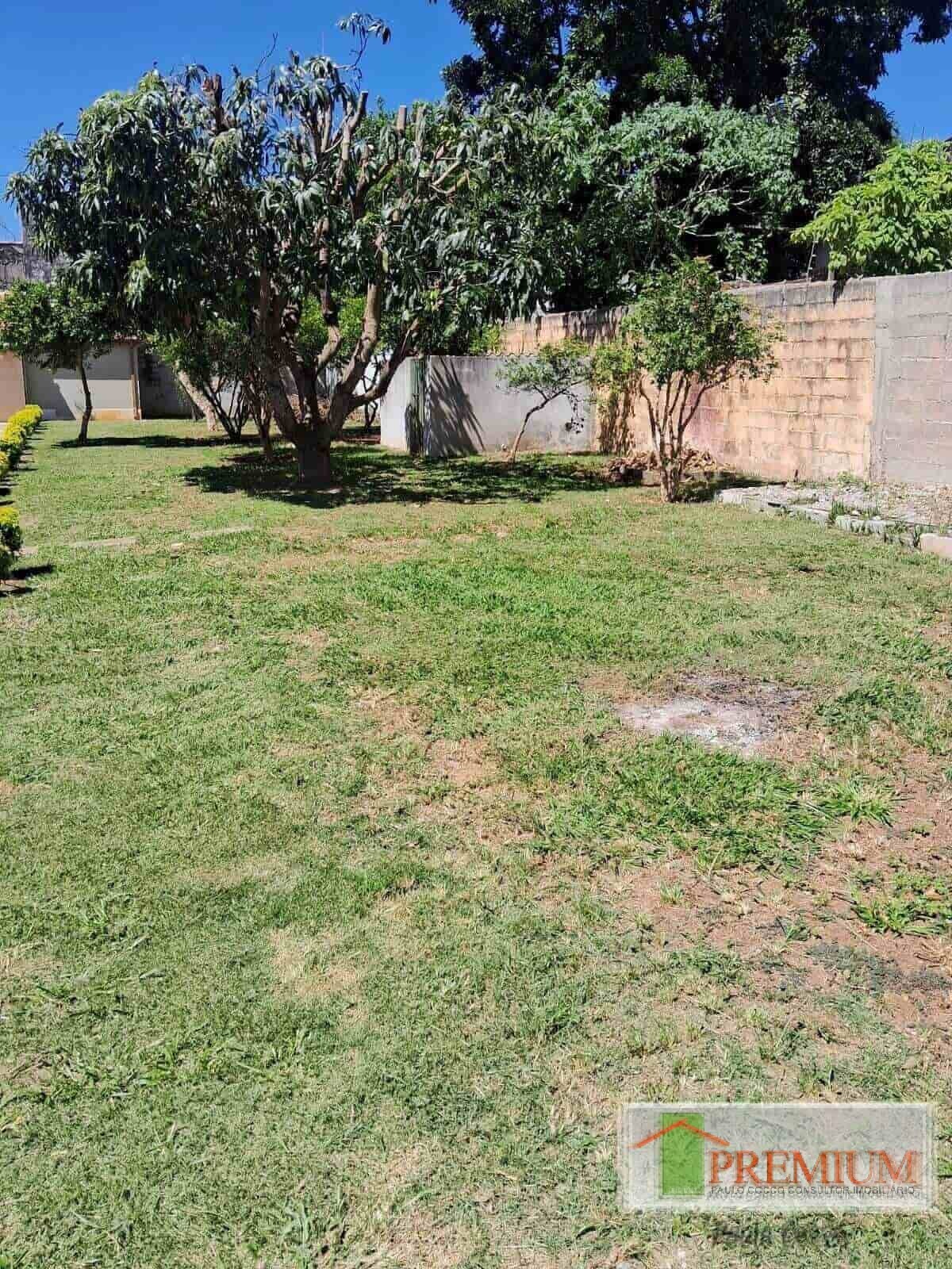 Terreno a venda em Atibaia Jardim dos Pinheiros, plano, 500m²