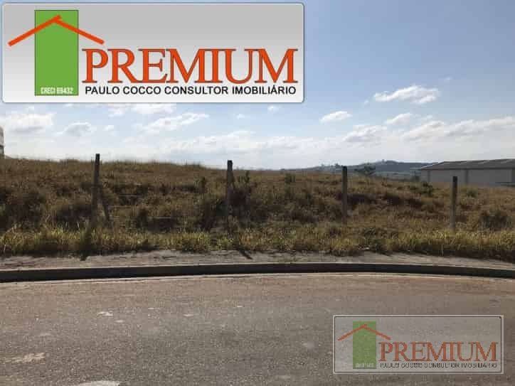 Áreas industriais em Atibaia esta com 18450 m² e 142 mt de frente.